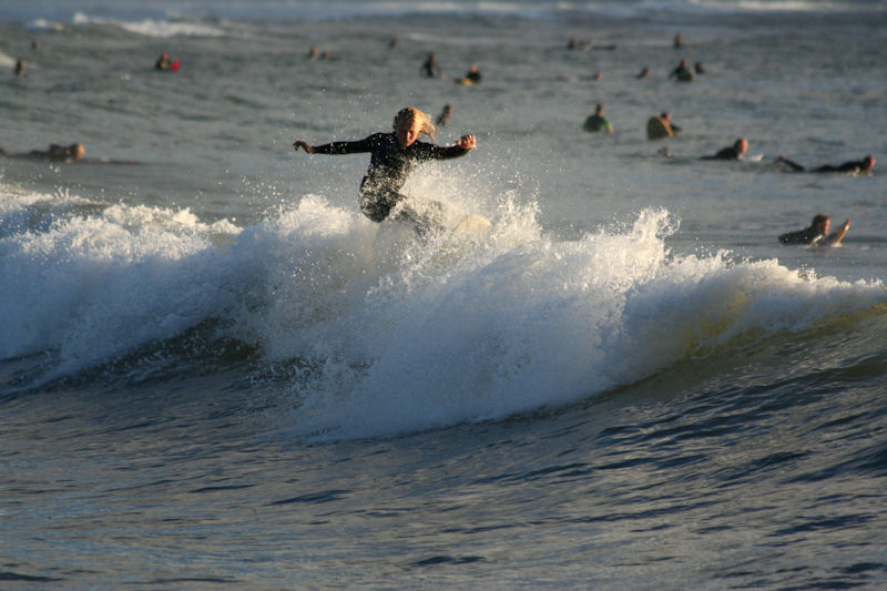 galleries/Surfing/212_1273.JPG